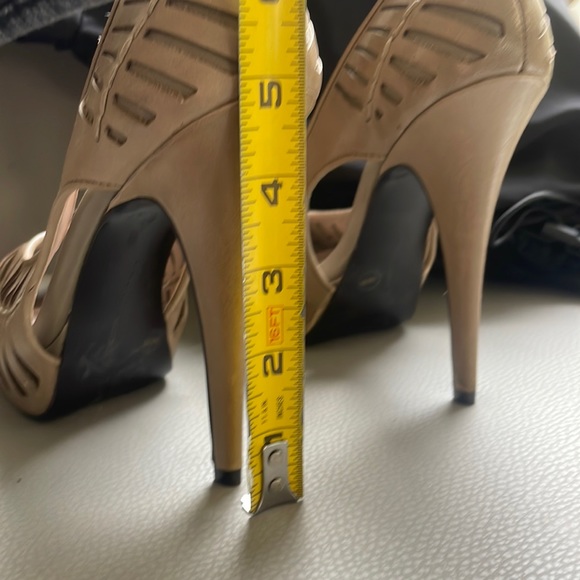 BCBGeneration Open Toe Pumps Heels - Picture 6 of 6